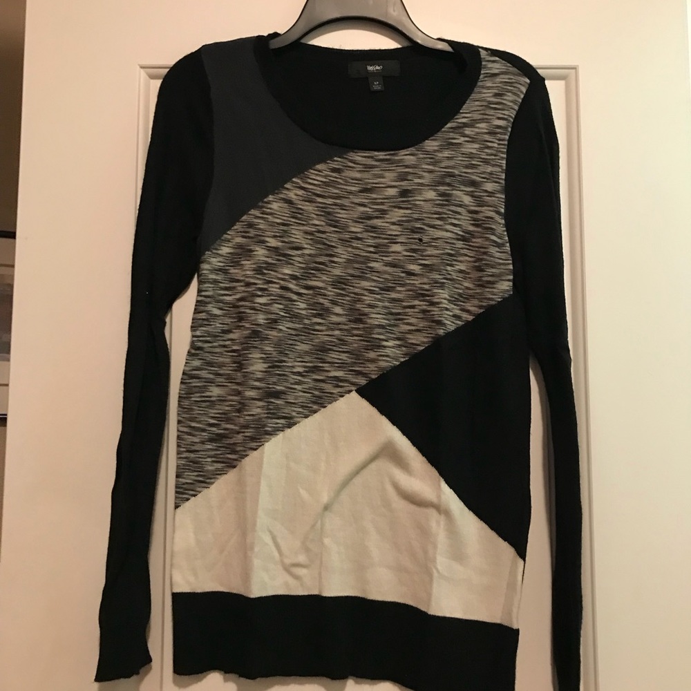 Mossimo sweater